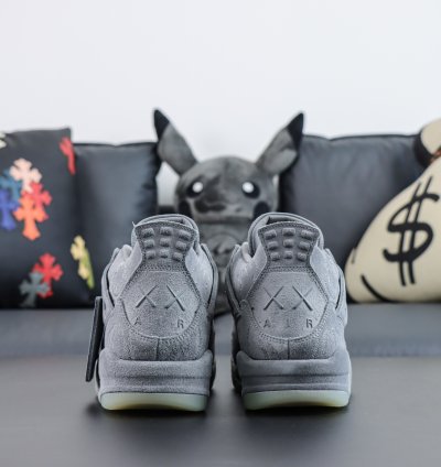 Nike Air Jordan 4 Retro Kaws 930155-003