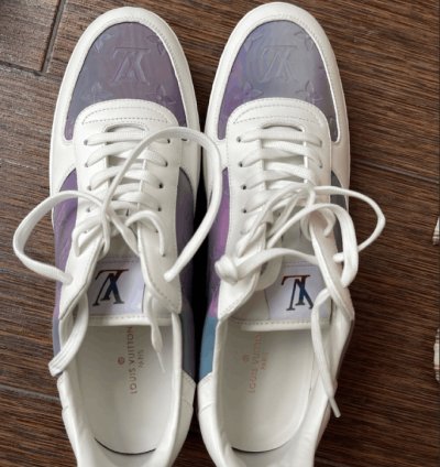 Louis Vuitton Sneakers