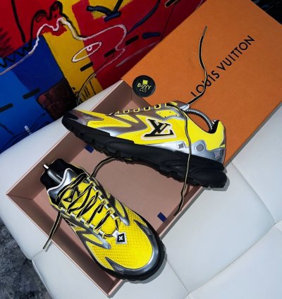 Louis Vuitton Tatic Trainers Lv10