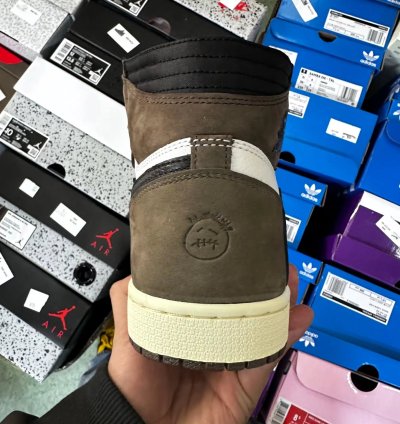 Air Jordan 1 Retro High Og Sp Travis Scott Mocha
