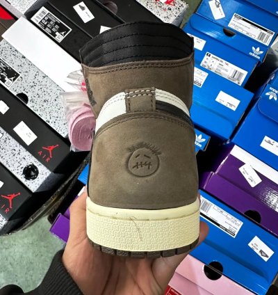 Air Jordan 1 Retro High Og Sp Travis Scott Mocha