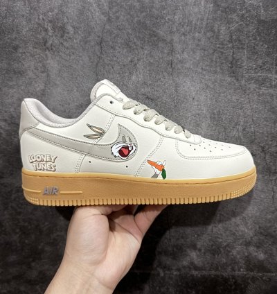 240 Nk Air Force 107 Low Bugs Bunny Bugs Bunny Air Force One Low-top Casual Sne Sd23f