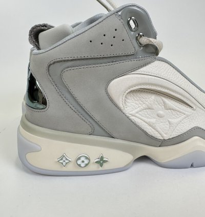 Louis Vuitton Trainer 2 Grey 1abz22