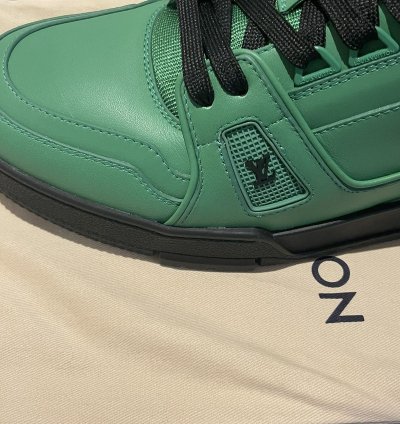 Louis Vuitton Trainer 2022 Green Black Virgil