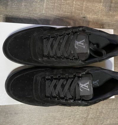 Louis Vuitton Trainer Black
