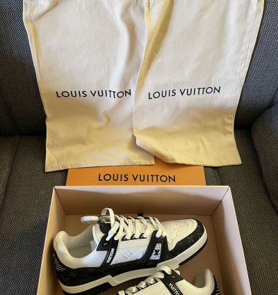 Louis Vuitton Trainer Black White Sneakers Lv Size 9