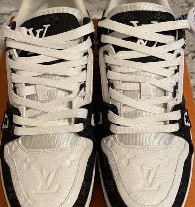 Louis Vuitton Trainer Black White Sneakers Lv Size 9