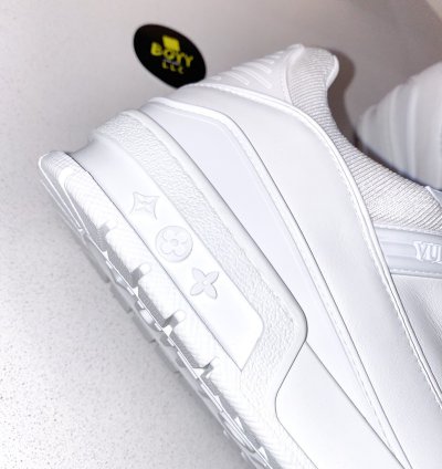 Louis Vuitton Trainer Size Lv9 5