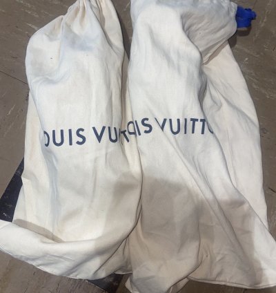 Louis Vuitton Trainer Sneaker Sz 9