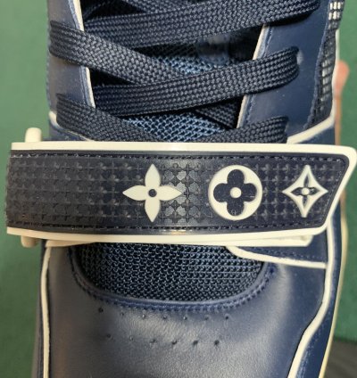 Louis Vuitton Trainer Soho Pop Up