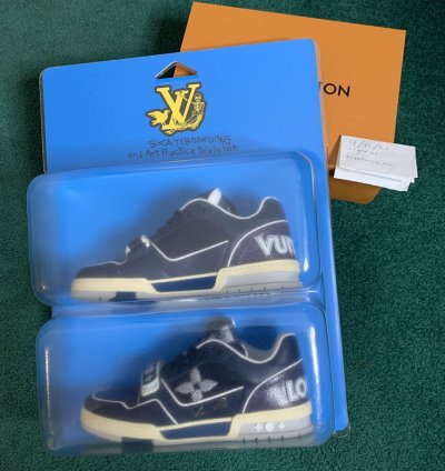 Louis Vuitton Trainer Soho Pop Up