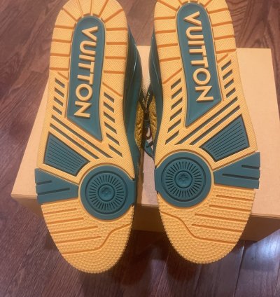 Louis Vuitton Trainers Green Orange