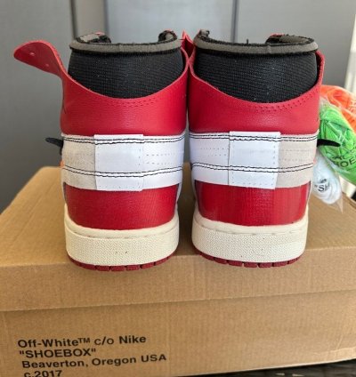 Air Jordan 1 Retro High Off-white Chicago