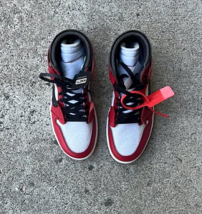 Air Jordan 1 Retro High Off-white Chicago