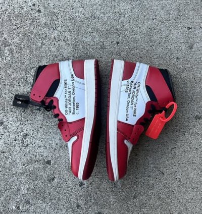 Air Jordan 1 Retro High Off-white Chicago