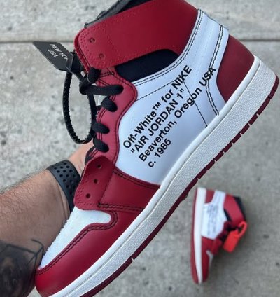 Air Jordan 1 Retro High Off-white Chicago