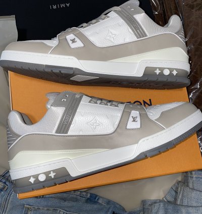 Louis Vuitton Trainers Lv14