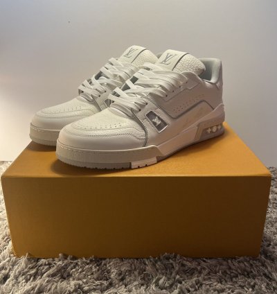 Louis Vuitton Trainers White