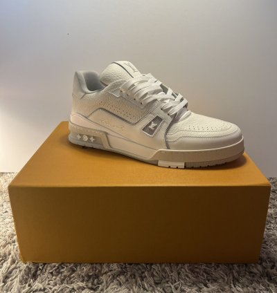 Louis Vuitton Trainers White