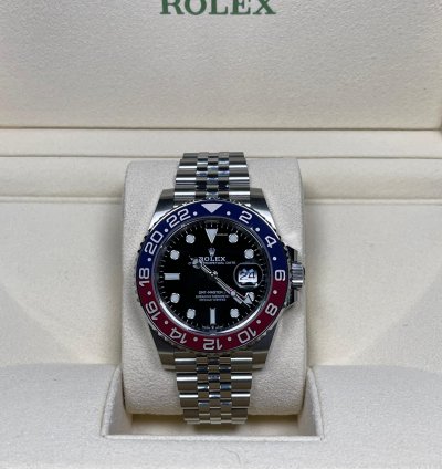 Rolex Gmt-master Ii 40mm 126710blro Pepsi Jubilee Black Dial Unworn Complete 2023