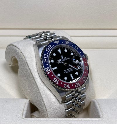 Rolex Gmt-master Ii 40mm 126710blro Pepsi Jubilee Black Dial Unworn Complete 2023