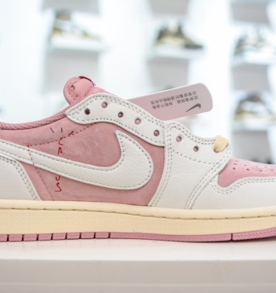 260 Travis Scott X Jordan Air Jordan 1 Low Canary Round 34g