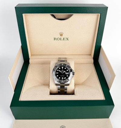 Rolex Gmt-master Ii 40mm Black Grey Ceramic Bezel Bruce Wayne Oyster Bracelet