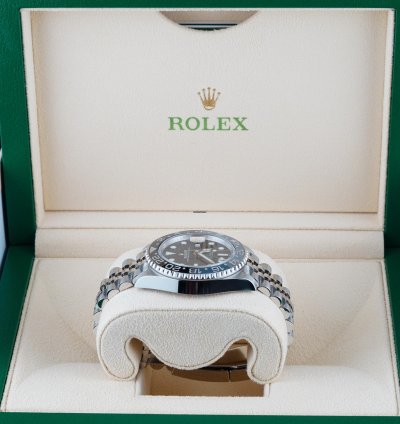 Rolex Gmt-master Ii Aka The Bruce Wayne 2024 Full Set