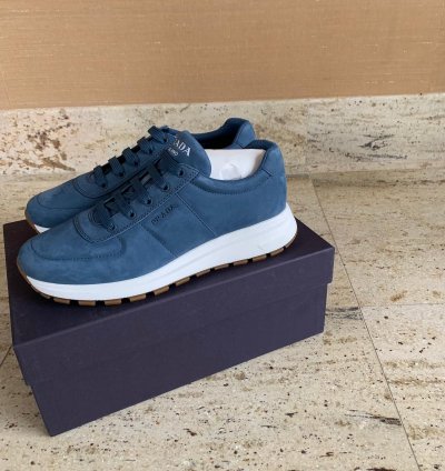 Low Top Sneaker In Blue
