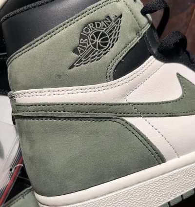 Air Jordan 1 Retro High Og clay Green