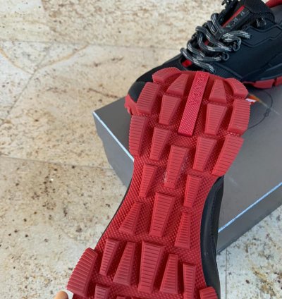 Low Top Trainers In Black Rubio