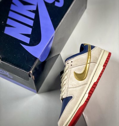 Nike Sb Dunk Low Old Spice Buffmetallic Gold 304292-272 For