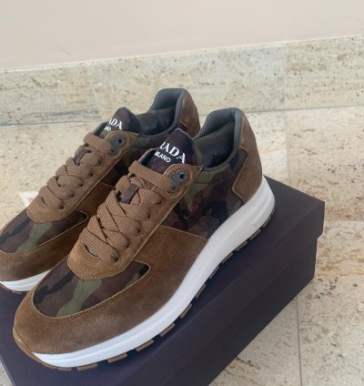 Low Top Trainers In Sigaro Mimetico