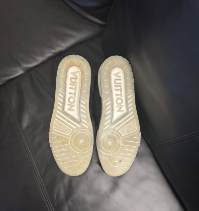 Luis Vuitton Virgil Abloh Sneaker