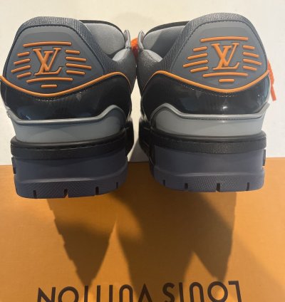 Lv Maxi Trainer Black Orange Sz11 5us