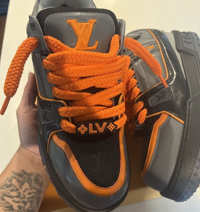 Lv Maxi Trainer Black Orange Sz11 5us