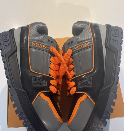 Lv Maxi Trainer Black Orange Sz11 5us