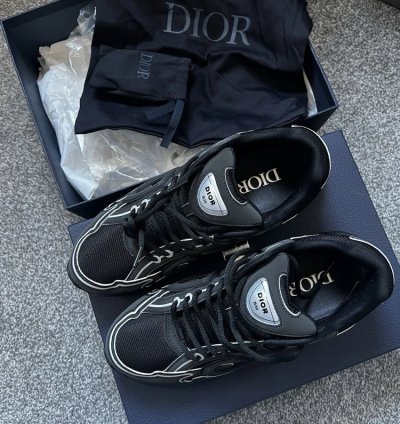 Dior B30 Low-top Sneakers black