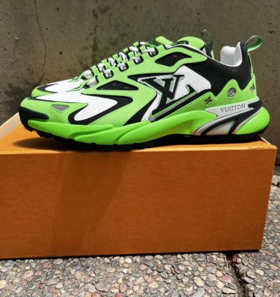 Lv Runner Tactic Sneaker