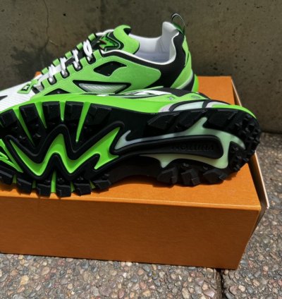 Lv Runner Tactic Sneaker