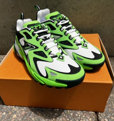 Lv Runner Tactic Sneaker