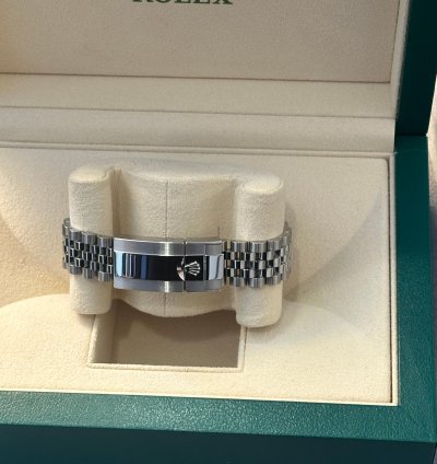 Rolex Gmt-master Ii Bruce Wayne 126710grnr Jubilee 2025