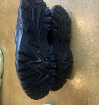 Lv Runner Tatic Sneaker