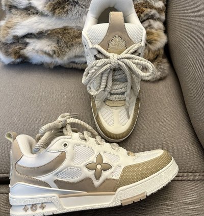 Lv Skate Trainers Size10