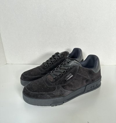 Lv Staff Trainer Sneaker