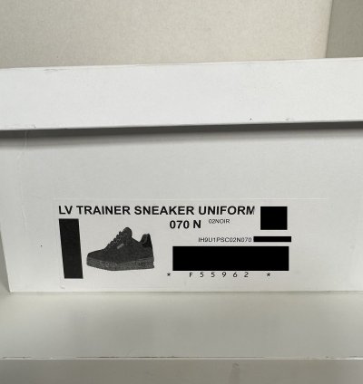 Lv Staff Trainer Sneaker