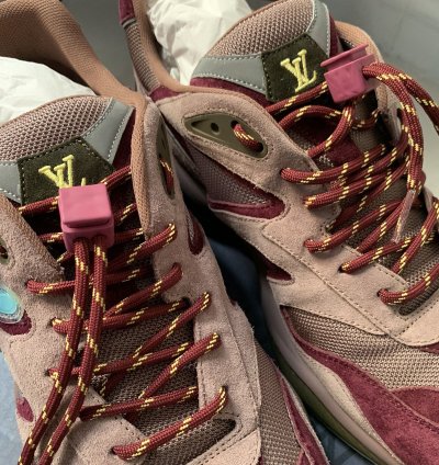 Lv Trail Sneaker In Violet