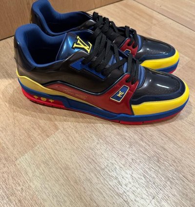 Lv Trainer