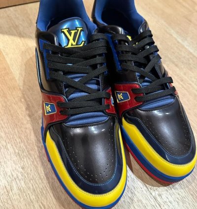 Lv Trainer