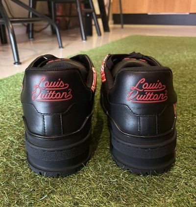 Lv Trainer Ft Nigo Black Red Hearts